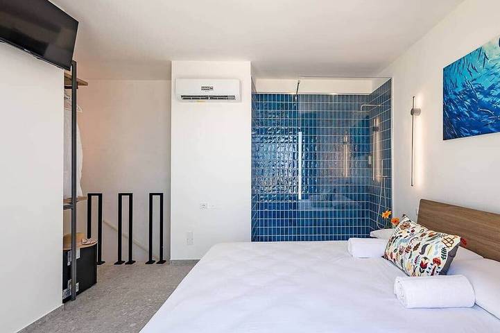Room Castel Perollo - Camera Blu by Biddizzi Rari - Historic Center in Sciacca in Sciacca, Agrigento Provinz