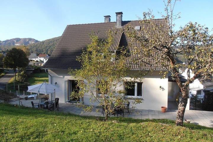 Ferienhaus für 14 Personen, mit Sauna und Garten sowie Terrasse - 1