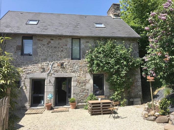 Gîte pour 4 personnes, avec jardin et terrasse à Regnéville-sur-Mer