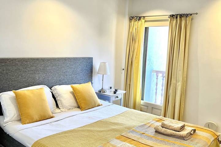 Appartement entier, Appartement élégant avec vue sur la marina de Moraira, vue imprenable sur la mer, El Portet in Cala del Portitxol (Moraira), Teulada