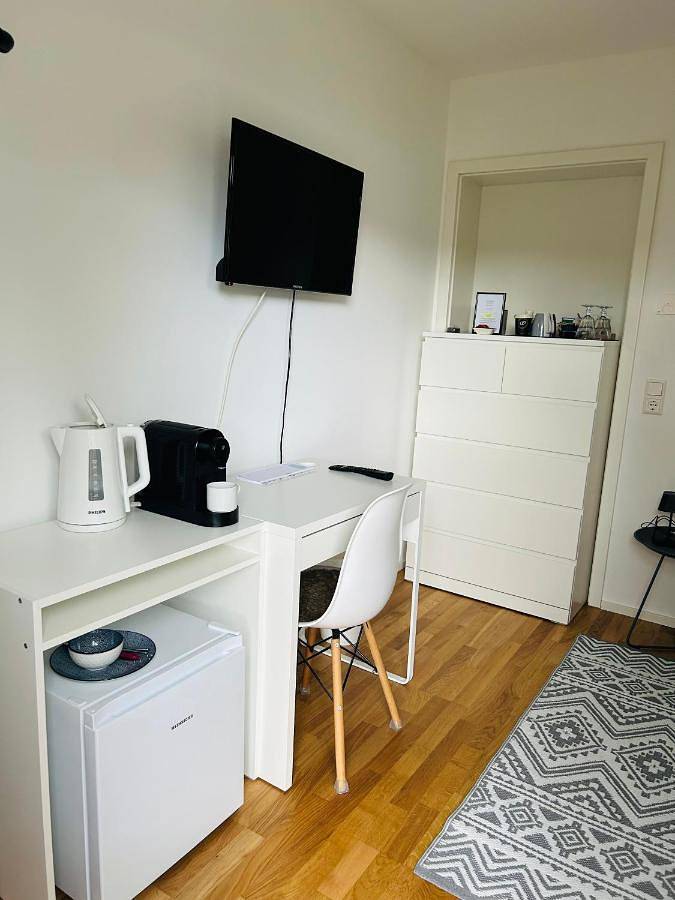 Ferienwohnung für 2 Personen, mit Terrasse und Garten in Burladingen