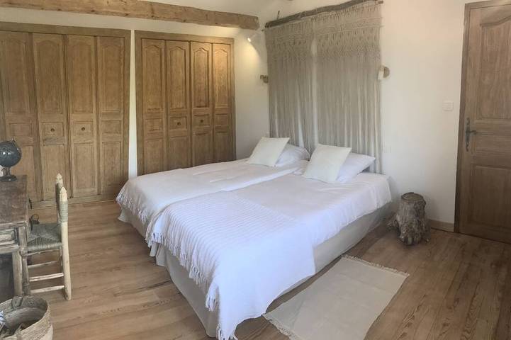 Gîte pour 6 personnes, avec jardin à Saint-Ferréol-Trente-Pas - 3