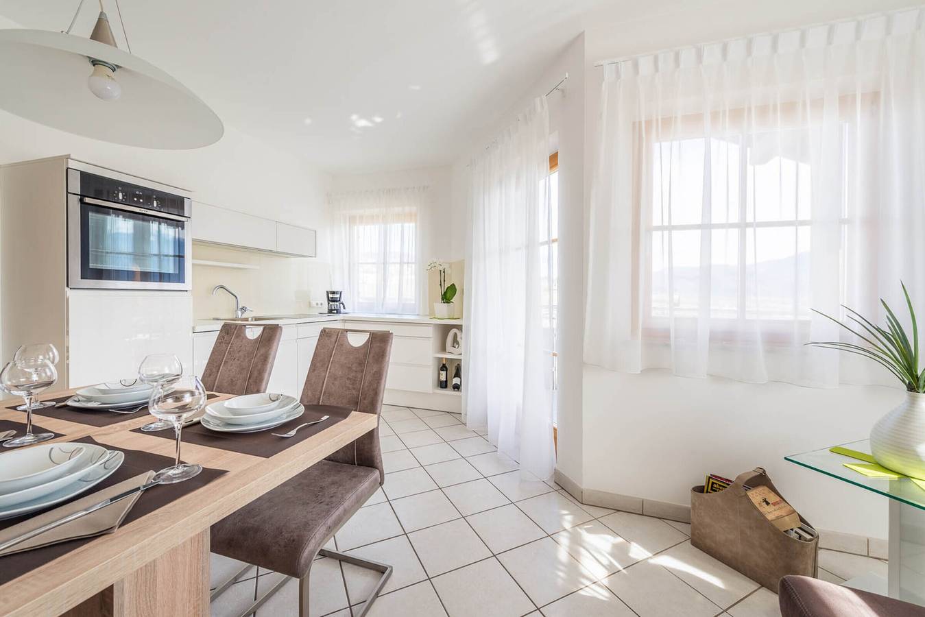 Appartement entier, Appartement 'Erker' avec un balcon privé, piscine et Wi-Fi in Termeno sulla Strada del Vino, Massif de Non