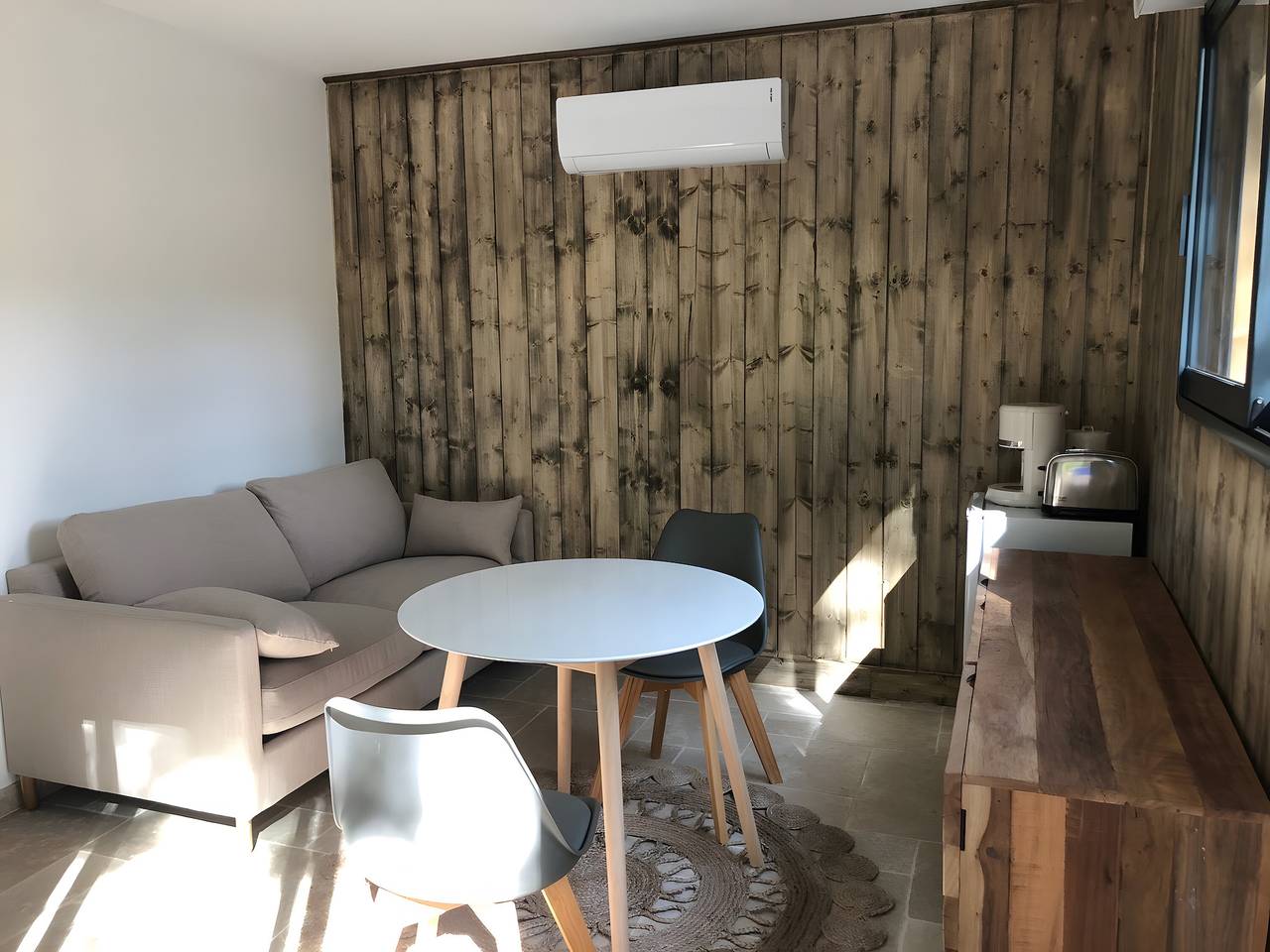 Les Crouquets - Cabane Spa Des Noyers in Jayac, Périgord Noir