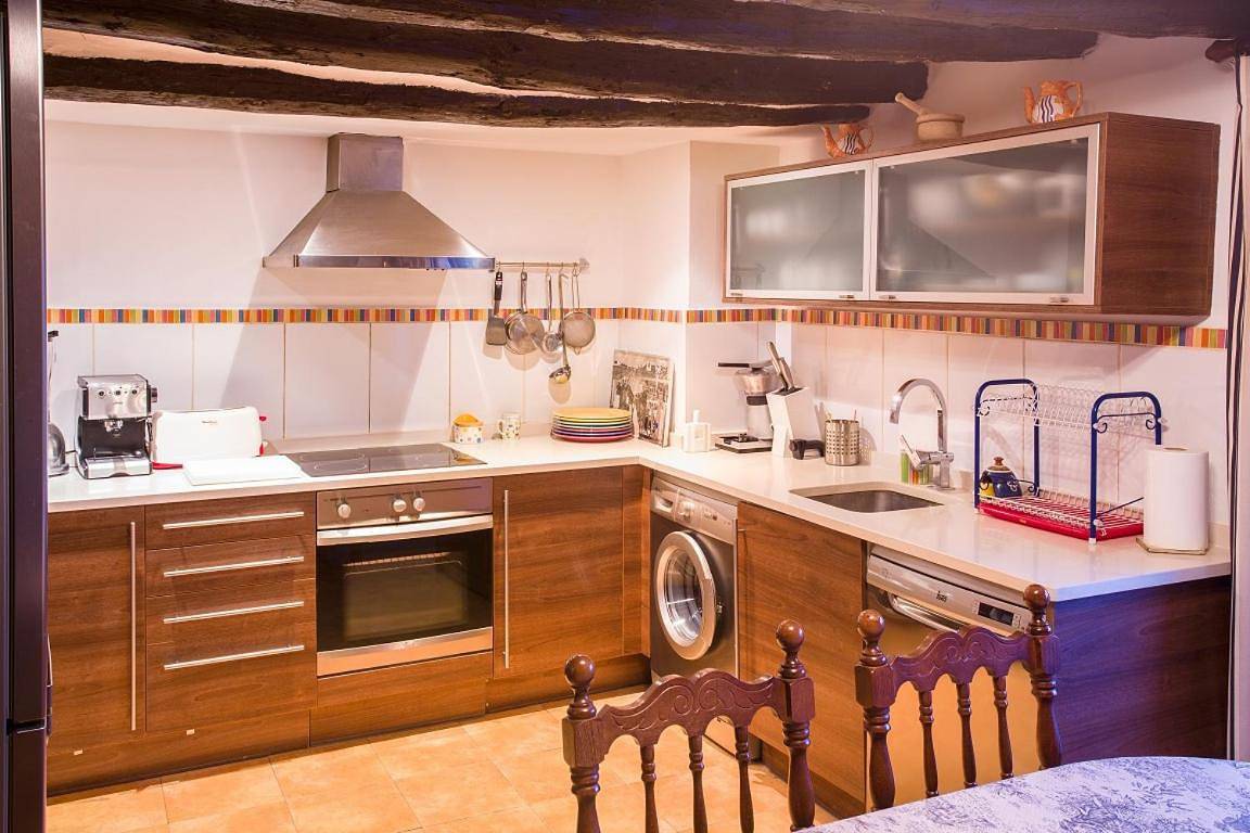 Deluxe Family Room in El Grado, Province de Huesca