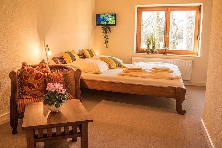 Zweibettzimmer Zwergenhöhle - Mit Frühstück - Pension Zum historischen Kalkwerk in Bahretal, Elbsandsteingebirge