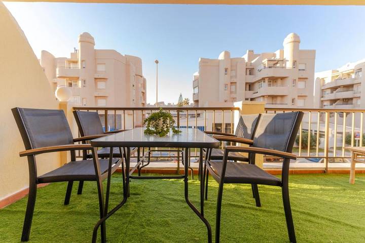 Apartamento de vacaciones para 6 personas, con terraza y vistas - 1