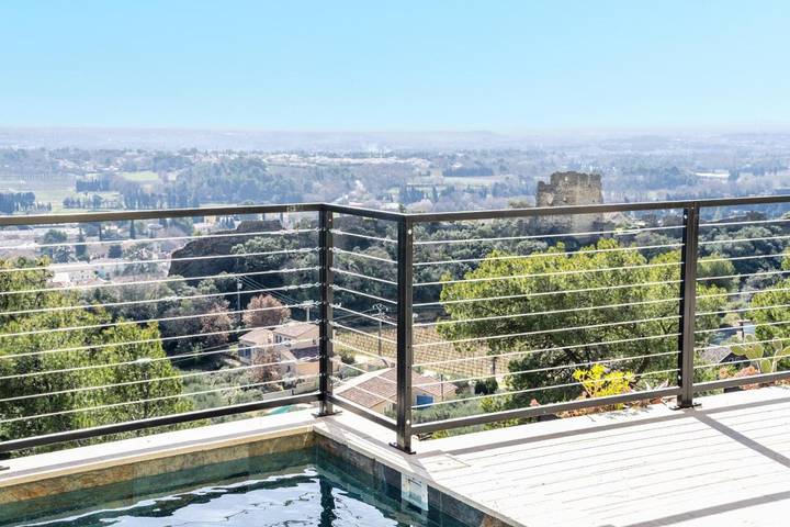 Location de vacances pour 8 personnes, avec terrasse ainsi que vue et piscine à Beaumes-de-Venise - 3