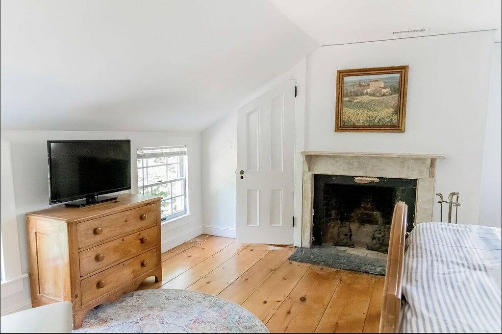 Historical Bed and breakfast<br> in Watermill, Hamptons