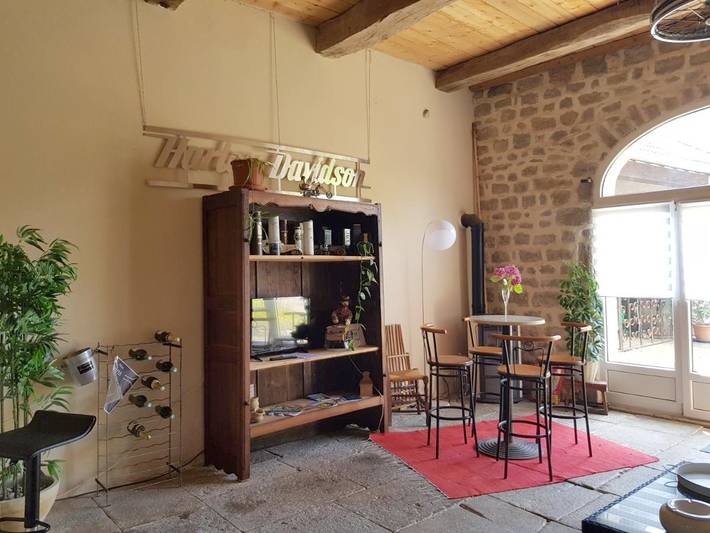 Gîte pour 4 personnes, avec jardin et sauna ainsi que vue et piscine dans Arlay - 3