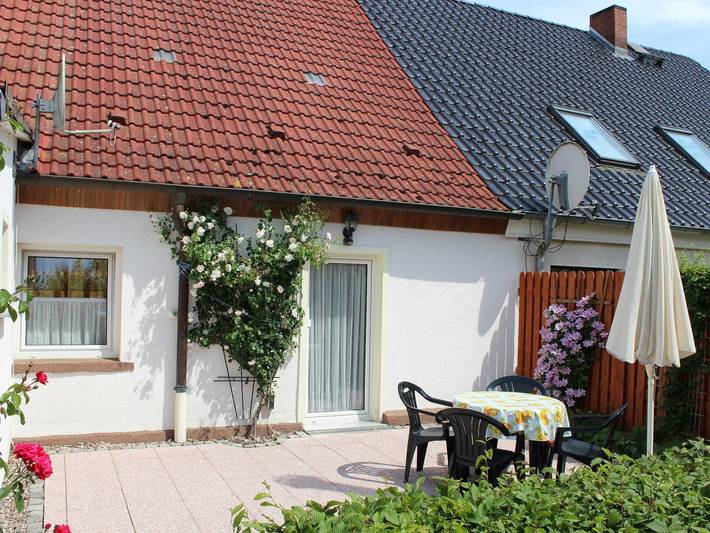 Ferienhaus für 5 Personen, mit Terrasse und Garten