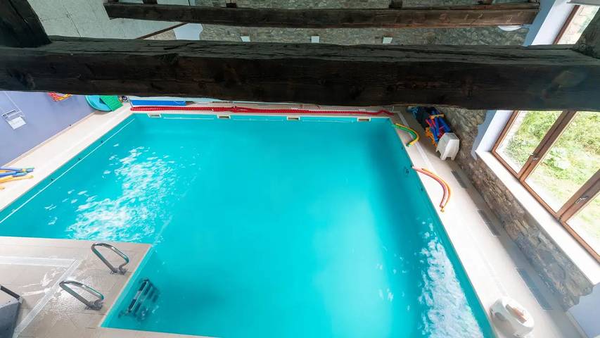 Maison de vacances pour 6 personnes, avec piscine à Esneux