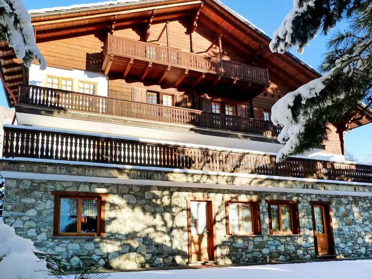 Apartamento entero, 3 Habitaciones 4 Personas in Comune di Sarre, Alpes del Valais