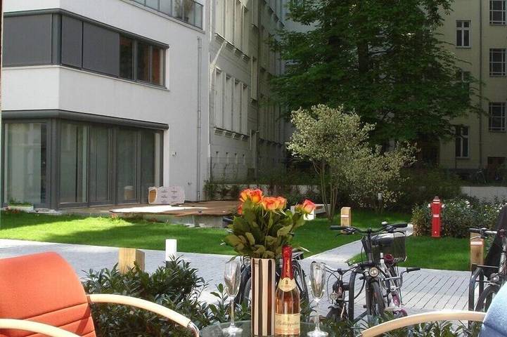 Ferienwohnung für 4 Personen, mit Balkon in Mitte Berlin
