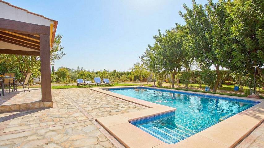 Casa rural para 6 personas, con Balcón/Terraza y Piscina en Montellano