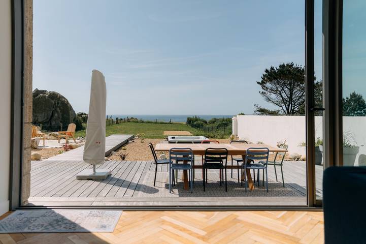 La Perle, maison 6 p, vue sur mer 180, jacuzzi in Lesconil, Plobannalec-Lesconil
