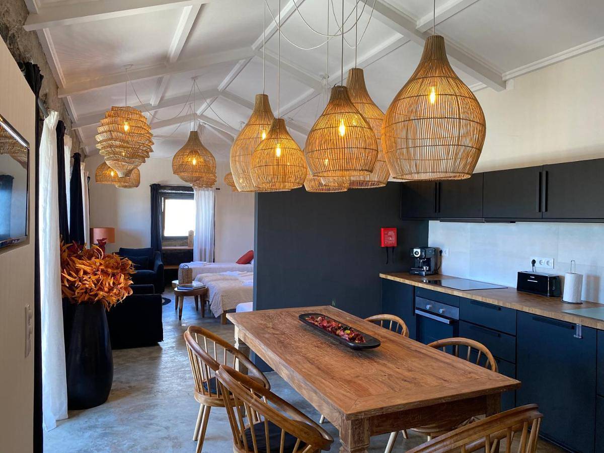 Apartamento inteiro, Luzz me - Casas de Santa Bárbara in Santa Bárbara (Angra do Heroísmo), Terceira