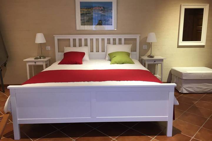 Gîte pour 6 personnes, avec jacuzzi et jardin à Les Arques - 2