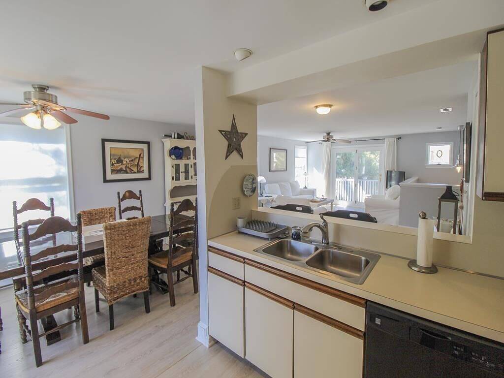 Ganze Wohnung, 4 Bed / 2 Bath Townhouse Downtown Cape May In der Nähe von Stränden, Restaurants und Einkaufsmöglichkeiten in Cape May, Cape May County