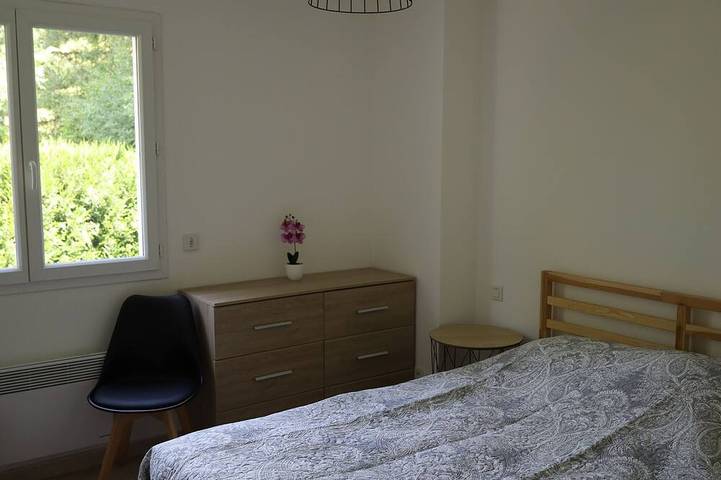 Gîte pour 4 personnes à Montgardin - 2