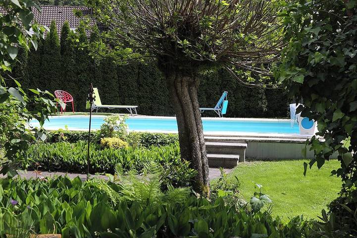 Ferienhaus für 8 Personen, mit Terrasse und Garten sowie Pool und Sauna in Dahn
