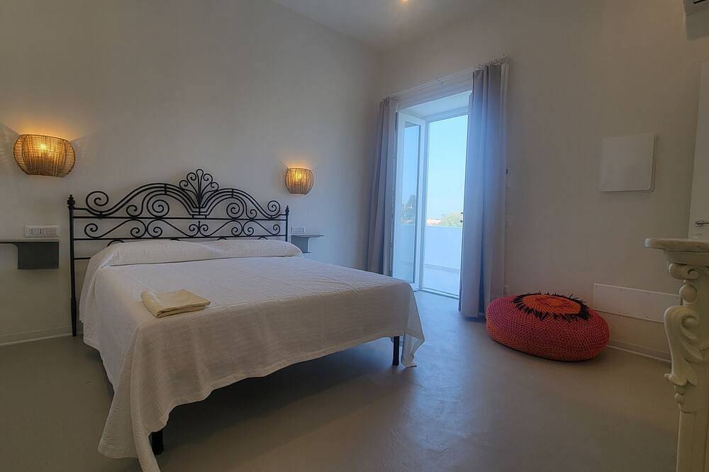 Ganze Wohnung, The Carob Tree - Suite in Procida, Neapel Provinz