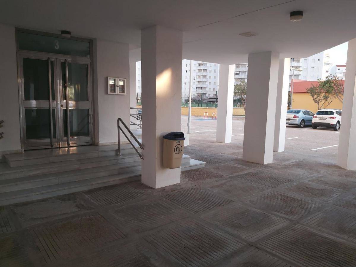 Ganze Wohnung, Two-Bedroom Apartment in Playa de Valdelagrana (El Puerto de Santa María), El Puerto de Santa María