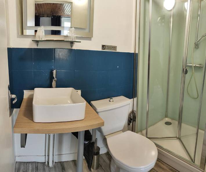 Hôtel pour 2 personnes, avec Terrasse à Brassy - 3