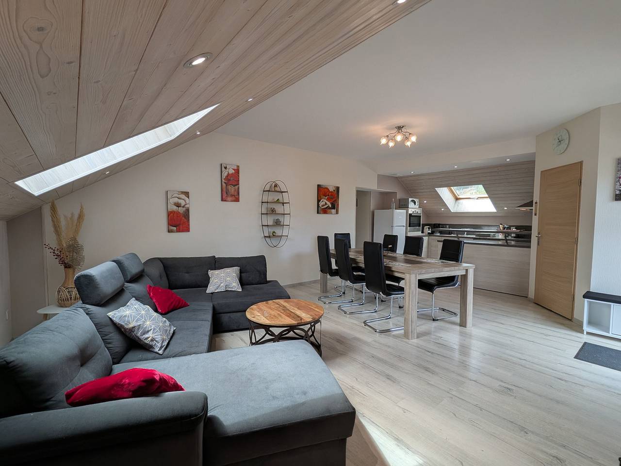 Appartement entier, Gîte lumineux pour 2 personnes dans les Hautes-Vosges in Le Thillot, Région d'Épinal
