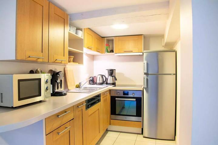 Gîte pour 8 personnes, avec Terrasse et Jacuzzi ainsi que Piscine et Sauna à Saint-Amans - 3