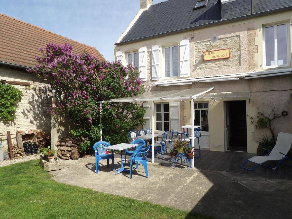Chambres et Tables d'hôtes à l'Auberge Touristique in Meuvaines, Région de Bayeux
