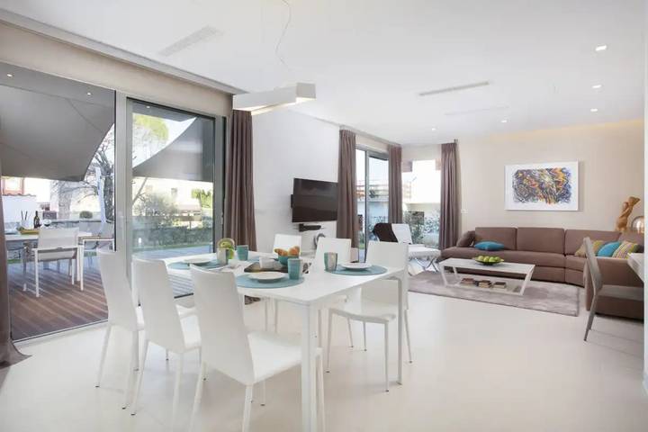 Ferienhaus mit Meerblick für 8 Personen, mit Balkon und Garten in Istrien - 2