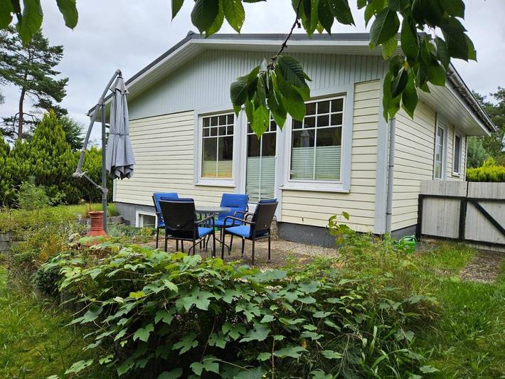 Ferienhaus für 3 Personen, mit Garten und Ausblick sowie Seeblick, mit Haustier in Soltau