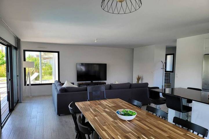 Location de vacances pour 8 personnes, avec jacuzzi ainsi que terrasse et jardin à Angresse - 3