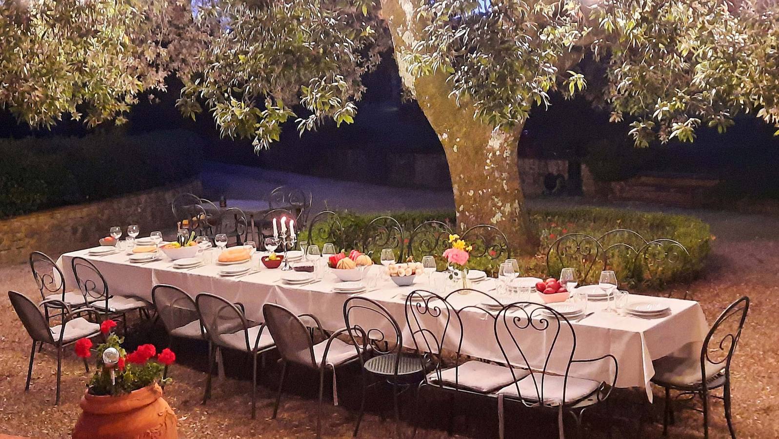 Amore Rentals - Villa Il Giardino con Piscina Privata e Giardino, Ideale per Matrimoni in Radicofani, Val d’Orcia