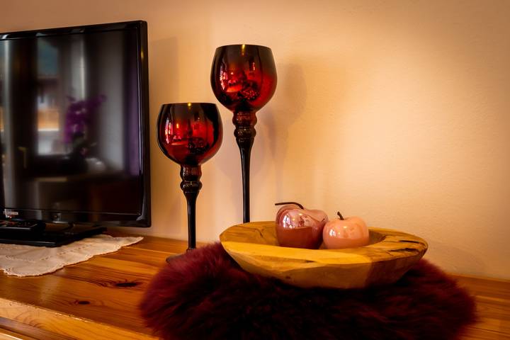 Entire apartment, Apartment ‘Sonnenparadies 2’ with Mountain View, Wi-Fi & Garden in Quellenhof, St. Martin in Passeier