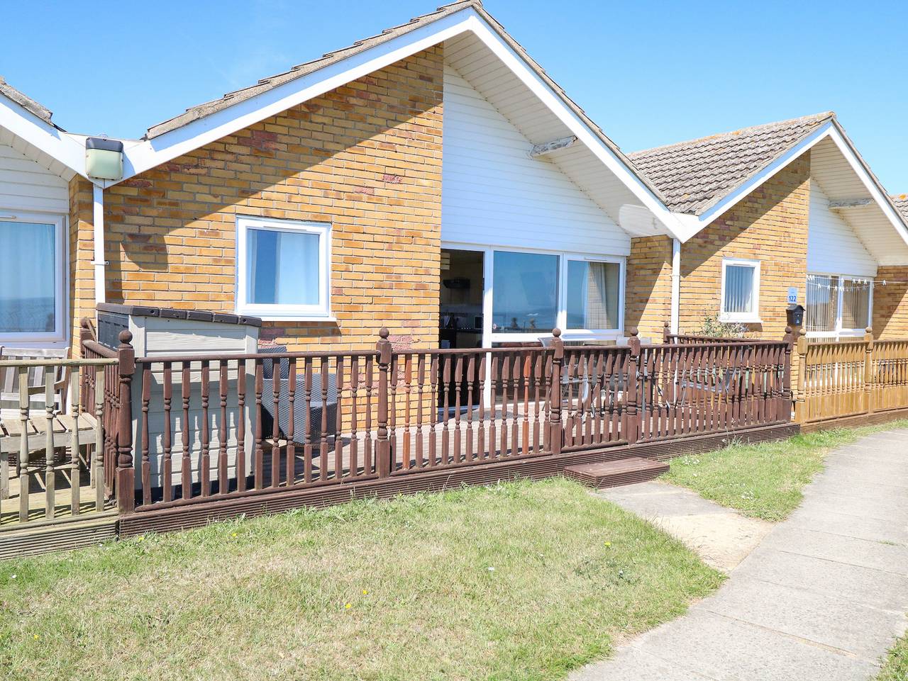 121 in Lowestoft, The Broads