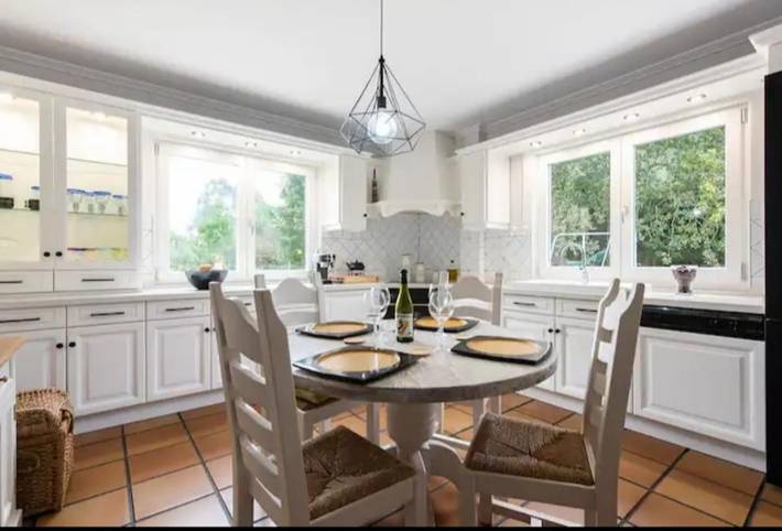 Location de vacances pour 8 personnes, avec piscine ainsi que vue et jardin, animaux acceptés à Sada - 2