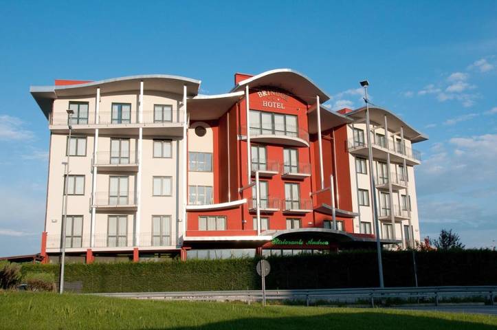 Appartamento per 2 persone, con Balcone e Terrazza nonché Giardino e Panorama a Poirino