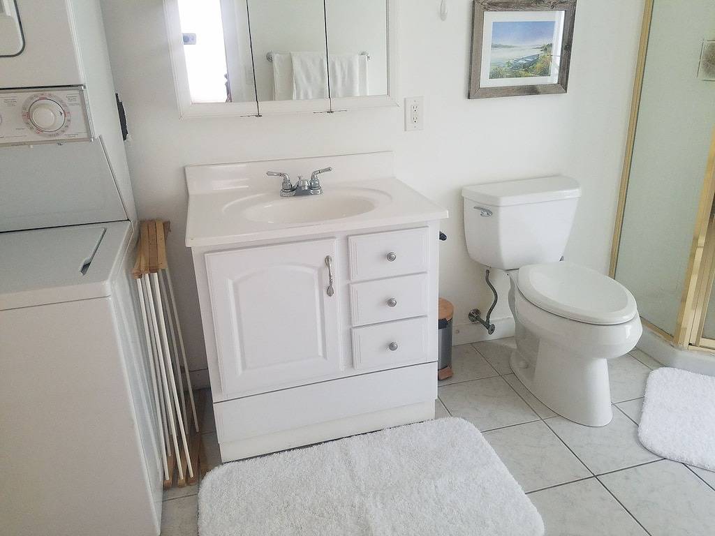 Ganze Wohnung, Geräumig und hell, sehr nah am Strand! in Wareham, Massachusetts