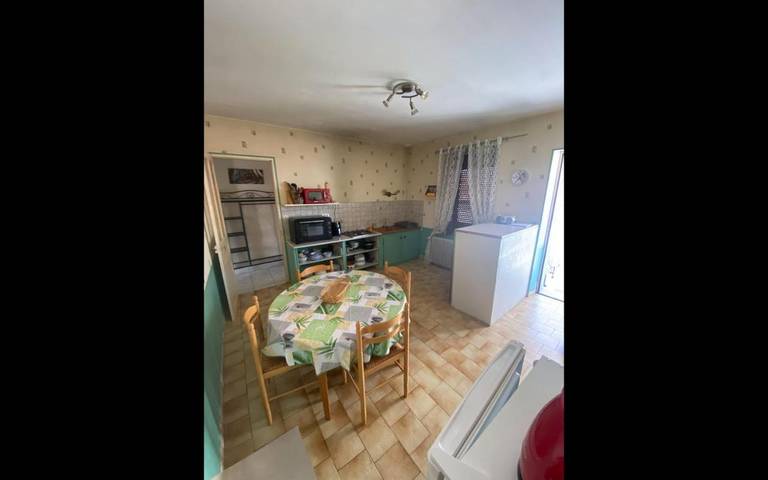 Appartement de vacances pour 3 personnes, avec Balcon ainsi que Terrasse et Vue