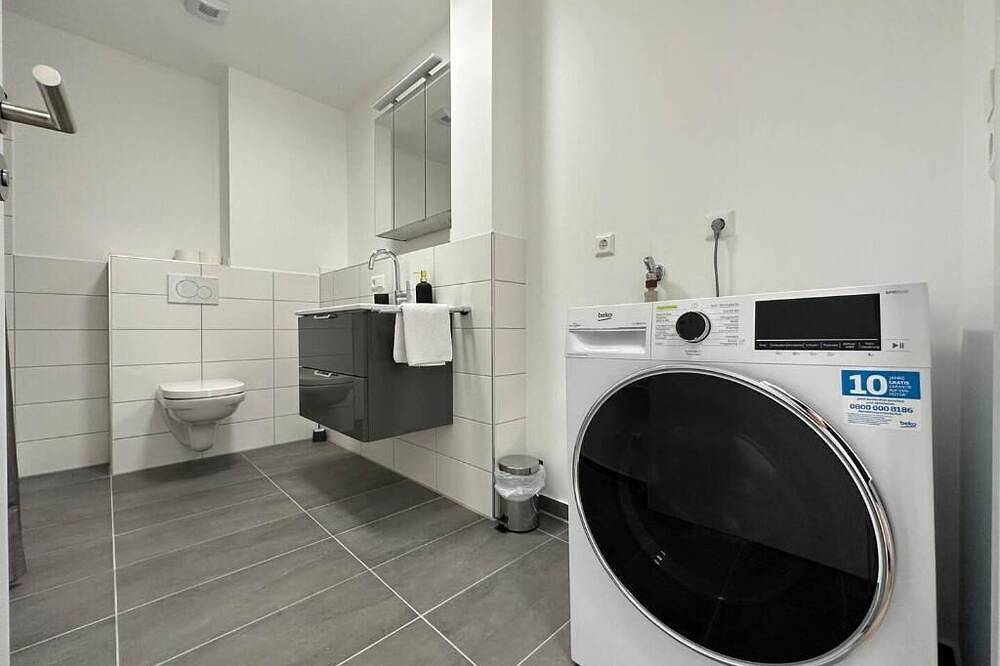 Entire apartment, Suite4Me - Balcony I Kitchen I Washing machine I Mainz-Kostheim in Mainz-Kostheim, Wiesbaden