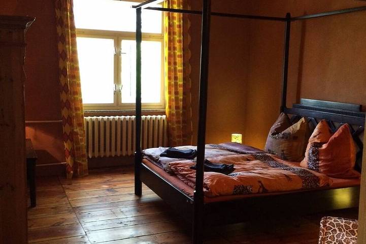Ganze Wohnung, Übersee – ruhige Gästewohnung mit Terrasse & Lehmputz in Himmelpfort in Himmelpfort, Ruppiner Seenland