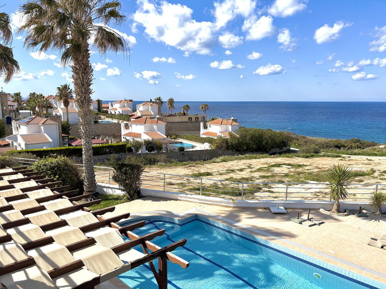 Villa Jacqueline - Tres dormitorios con vistas al mar in República Turca del Norte de Chipre