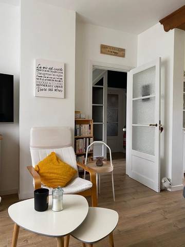 Gîte pour 6 personnes, avec jardin, adapté aux familles dans Wépion