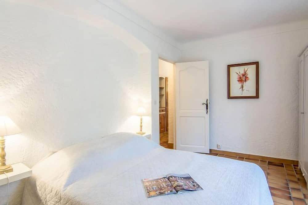 Le Pilon by Interhome in Saint-Tropez, Region de Draguignan