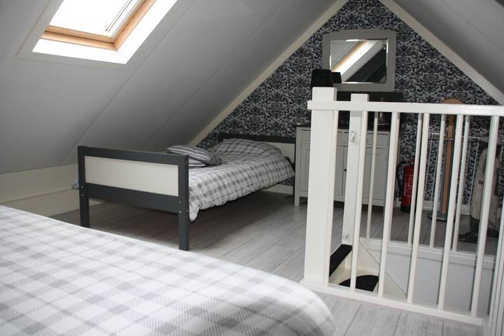 Chambre d’hôte pour 3 personnes, avec piscine ainsi que jardin et vue, adapté aux familles aux Pays-Bas - 3