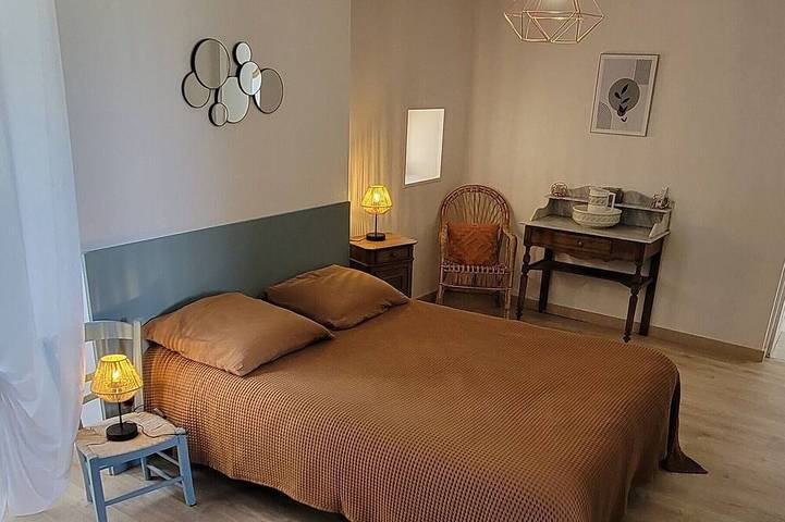 Location de vacances pour 5 personnes, avec terrasse et jardin à Rignac (Lot) - 3