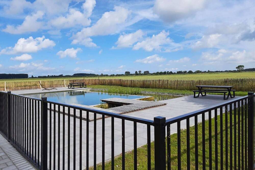 Grose Ferienwohnung mit Pool und 5 minuten Fahrzeit zum Strand in Groede, Zeeuwse Kust