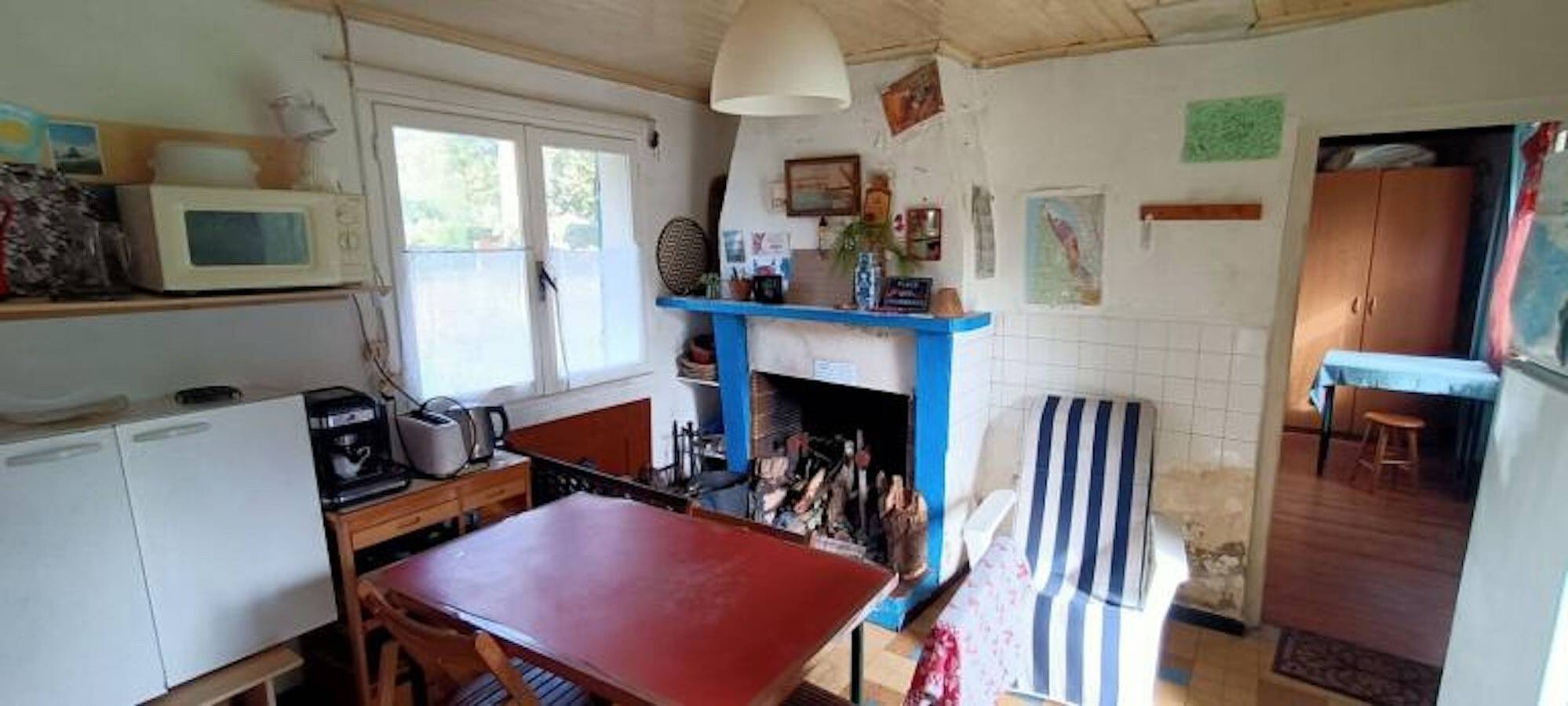 Petite Country House with Shared Garden in Hourtin, Lesparre-Médoc region